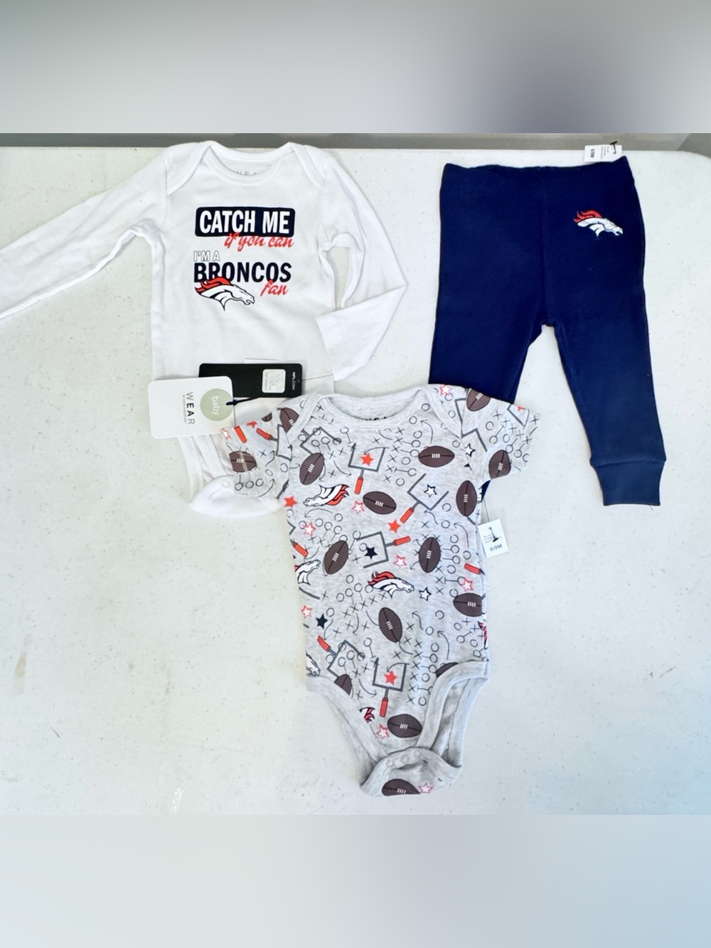 NFL Denver Broncos Wear by Erin Andrews infant 3-piece Set, 6-9 months, NWT